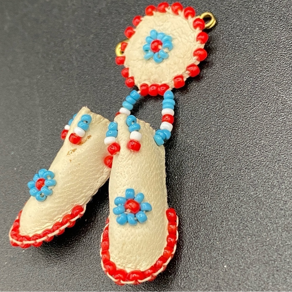 Handmade Native American Beaded Moccasin Brooch Pin - Real Leather